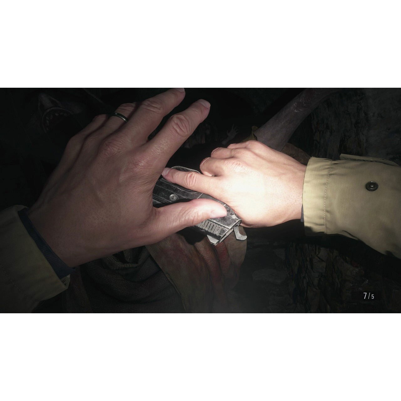 Resident Evil Village - PlayStation 5, PlayStation 4