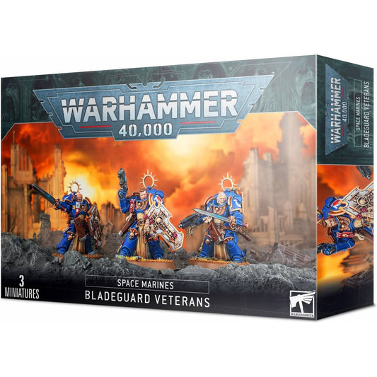Warhammer 40,000 Space Marines Bladeguard Veterans - 3 Miniatures - Games Workshop